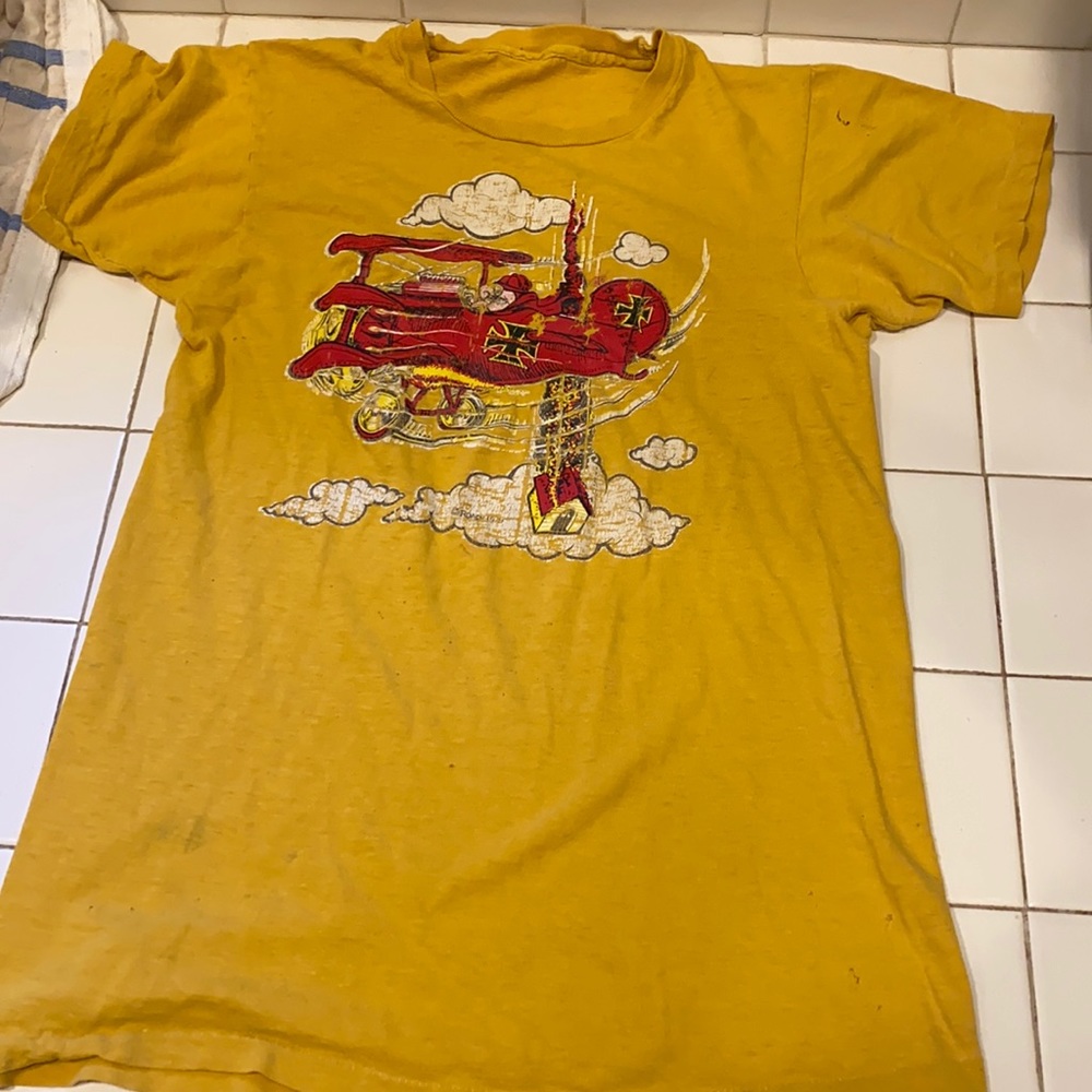 Vintage Radio Roach Graphic T-shirt 1975 Size XS
